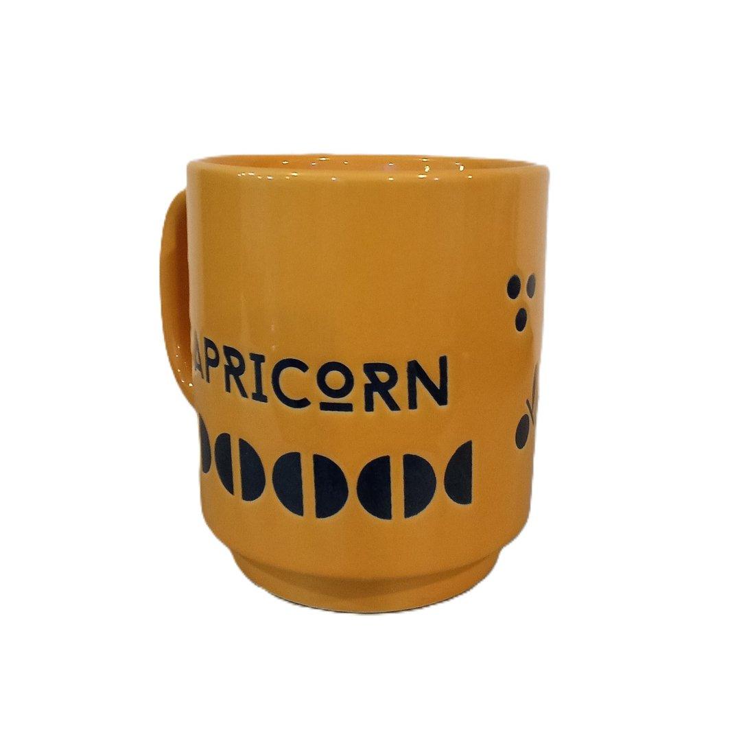 ماگ طرح ماه تولد زرد CAPRICORN 000190